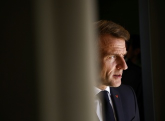 Frankreichs Präsident Macron plant im Fall eines Regierungssturzes Neuwahlen