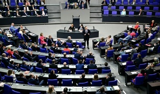 Bundestag berät über Bedrohungslage in Deutschland und Bundeswehreinsätze