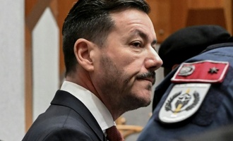 Urteil im ersten Prozess gegen Skandalunternehmer René Benko erwartet