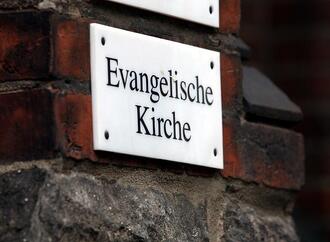 Unionsfraktion wirft EKD ''politische Schlagseite'' vor