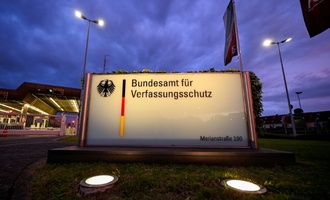 Tausende NGO-Überprüfungen durch Verfassungsschutz im Auftrag der Ministerien