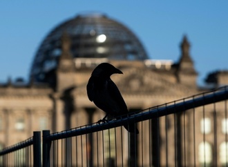 Merz hält Regierungserklärung im Bundestag - Debatte auch zu neuem Wehrdienst