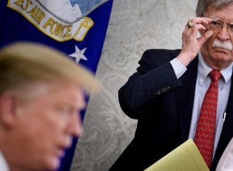 US-Medien: Trumps früherer Sicherheitsberater Bolton angeklagt