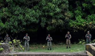 Krise mit USA: Venezuela verstärkt Militärpräsenz an Grenze zu Kolumbien