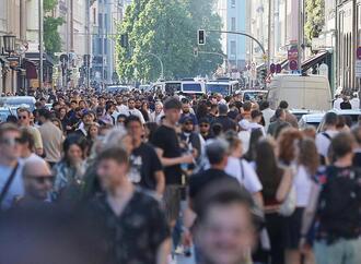 Umfrage: Viele Deutsche zweifeln an Meinungsfreiheit