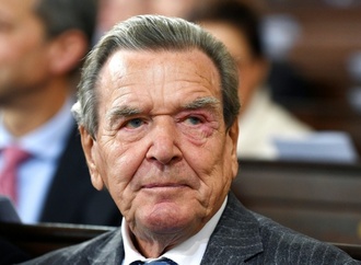 Altbundeskanzler Schröder rechtfertigt Nord-Stream-Pipelines