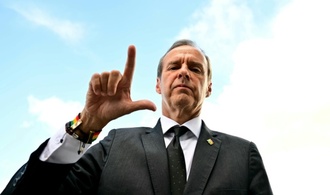 Bolivien: Zwei rechtsgerichtete Kandidaten rivalisieren in Stichwahl um Präsidentenamt