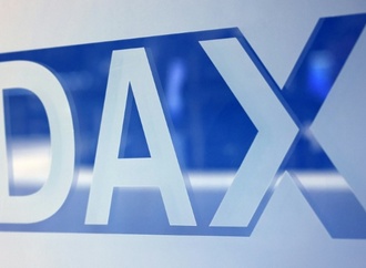 Vorstandsgehälter börsennotierter Unternehmen gesunken - aber fast nur für Frauen