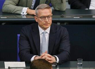 Wildberger will KI-Einsatz in Verwaltung vorantreiben