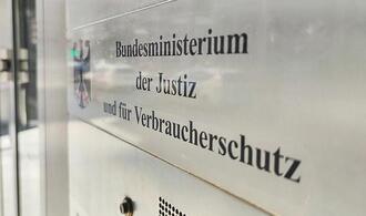 Justizministerium plant Reform des Strafrechts gegen Menschenhandel