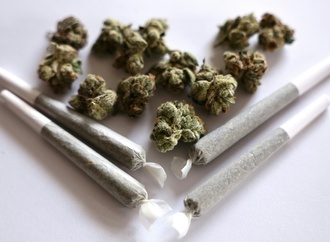 Drogenbeauftragter Streeck fordert Rückkehr zu strengeren Cannabis-Regeln