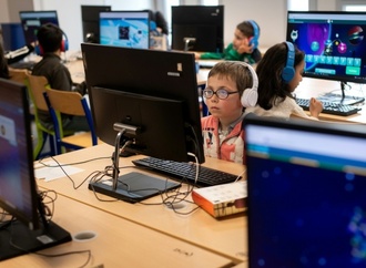 Pflichtfach Informatik an Schulen in immer mehr Bundesländern