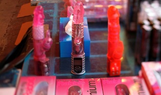 Schadstoffe und indiskrete Apps: Nur sieben von 19 Sextoys unbedenklich nutzbar