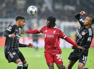 CL: Liverpool deklassiert Frankfurt - FC Bayern siegt souverän
