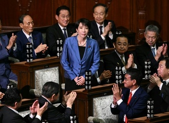 Medien: Japans Regierungschefin will Zwei-Prozent-Ziel früher erreichen als geplant