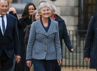 Linksgerichtete Catherine Connolly gewinnt Präsidentschaftswahl in Irland