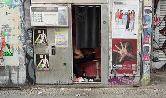 Caritas sieht Sparmaßnahmen als Grund für Verelendung