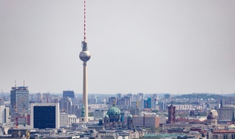 Razzia in Berliner Hotels: Zwei Frauen wegen Zwangsprostitution festgenommen