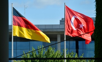 Besuch bei Erdogan: Merz setzt auf ''weitere konkrete Schritte'' bei Abschiebungen