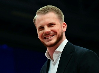 Kabinett beschließt höheren Mindestlohn - Klüssendorf: Weitere Steigerung nötig