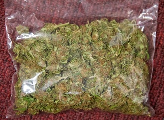 Besorgte Nachbarn überführen unbeabsichtigt Drogenhändler in Frankfurt am Main