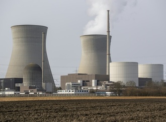 Spatenstich für riesigen Batteriespeicher in Gundremmingen