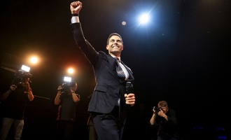 Hochrechnung: Wilders' PVV und Mitte-Partei D66 bei Wahl in den Niederlanden Kopf an Kopf