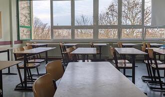 Umfrage: Mehrheit wegen Rechtsextremismus an Schulen besorgt