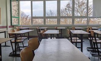 Umfrage: Mehrheit wegen Rechtsextremismus an Schulen besorgt