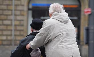 Sterblichkeit von Männern in allen Altersgruppen höher