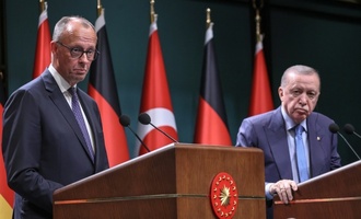 Merz fordert Türkei zu Druck auf die Hamas im Gazastreifen auf