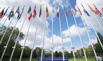 Parlament in Lettland stimmt für Austritt aus Istanbul-Konvention zum Schutz von Frauen