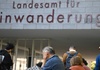 Innenministerium: Zahl von Asylerstanträgen im Oktober deutlich gesunken