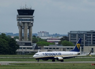 Billig-Airline Ryanair dank höherer Ticketpreise mit Gewinnanstieg um 20 Prozent