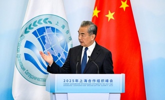 Chinas Außenminister: Deutschland sollte keine ''Mikrofon-Diplomatie'' betreiben