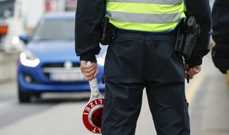 Bayern: Lange Haft für 27-Jährigen wegen Einschleusens von Syrern und Türken