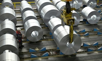 Krise der Stahlindustrie: Wirtschaftsforscher fordern Fokus auf Energiekosten