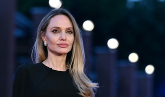 Berichte: Angelina Jolie zu Überraschungsbesuch in südukrainischer Stadt Cherson