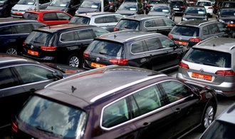 Finanztip rät Autofahrern bei Kfz-Versicherung zum Vergleich