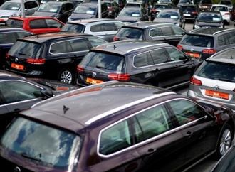 Finanztip rät Autofahrern bei Kfz-Versicherung zum Vergleich