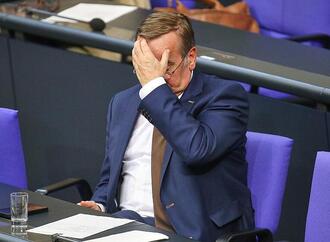 Scharfe Kritik an Pistorius wegen Milliardenprojekt Digitalfunk