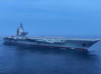 Wichtiger Schritt bei Aufrüstung: China stellt dritten Flugzeugträger ''Fujian'' in Dienst