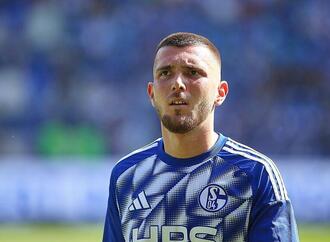 2. Bundesliga: Schalke gewinnt Topspiel - Arminia zerlegt KSC