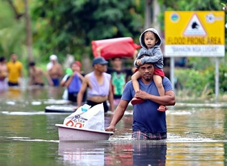 Taifun ''Fung-wong'' trifft auf Philippinen - Mehr als eine Million Menschen evakuiert