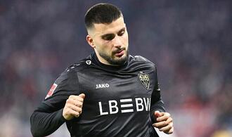 1. Bundesliga: Stuttgart dreht Spiel gegen Augsburg spät