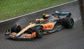 Norris siegt in Brasilien - Verstappen kämpft sich aufs Podium