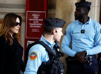 Staatsanwaltschaft fordert Haftentlassung des französischen Ex-Präsidenten Sarkozy