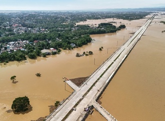 Aufräumarbeiten nach Taifun auf Philippinen - Zahl der Toten steigt auf 18