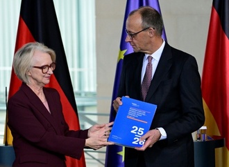 Wirtschaftsweise: 2026 nur 0,9 Prozent Wachstum - scharfe Kritik an Sondervermögen