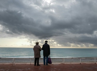 ''Schwerer Fehler'': Wirtschaftsverbände fordern Stopp der Rentenpläne